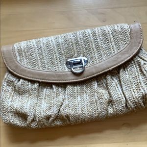 Miztique Tan Straw Shoulder And Clutch Bag